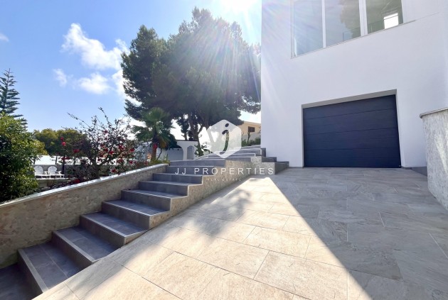 Segunda mano - Villa -
Los Balcones - Costa Blanca