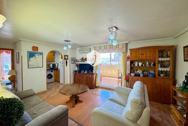 Z drugiej ręki - Daszek -
Torrevieja - Costa Blanca