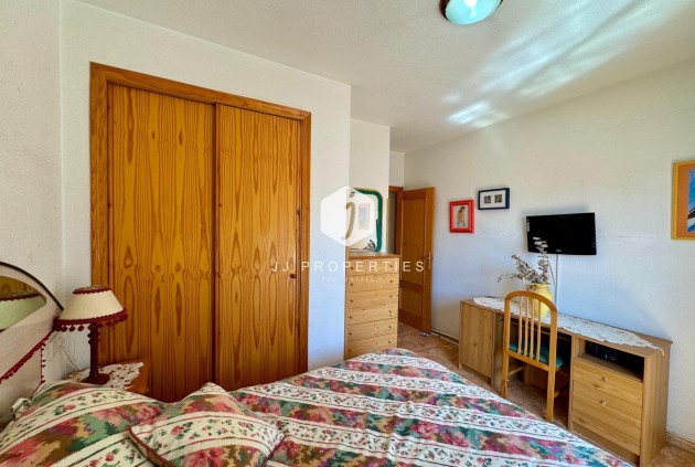 Z drugiej ręki - Daszek -
Torrevieja - Costa Blanca