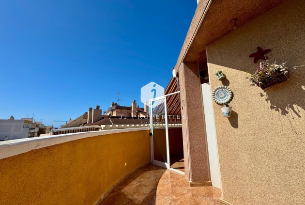 Z drugiej ręki - Daszek -
Torrevieja - Costa Blanca