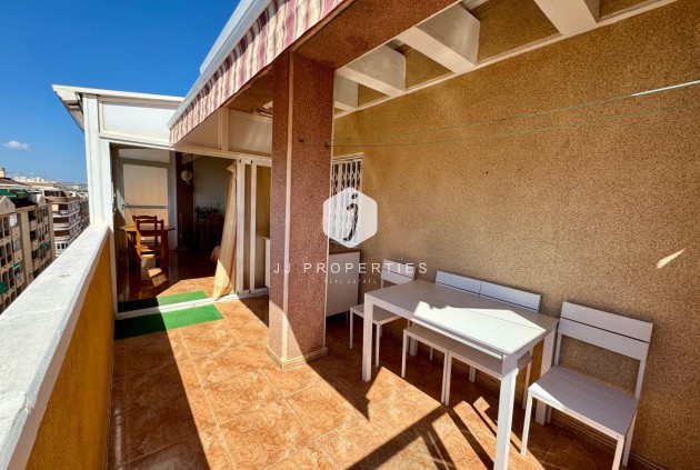 Z drugiej ręki - Daszek -
Torrevieja - Costa Blanca