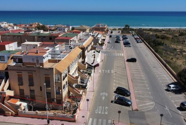Segunda mano - Bungalow -
Torrevieja - Costa Blanca