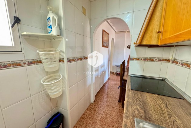 D'occasion - Attique -
Torrevieja - Costa Blanca