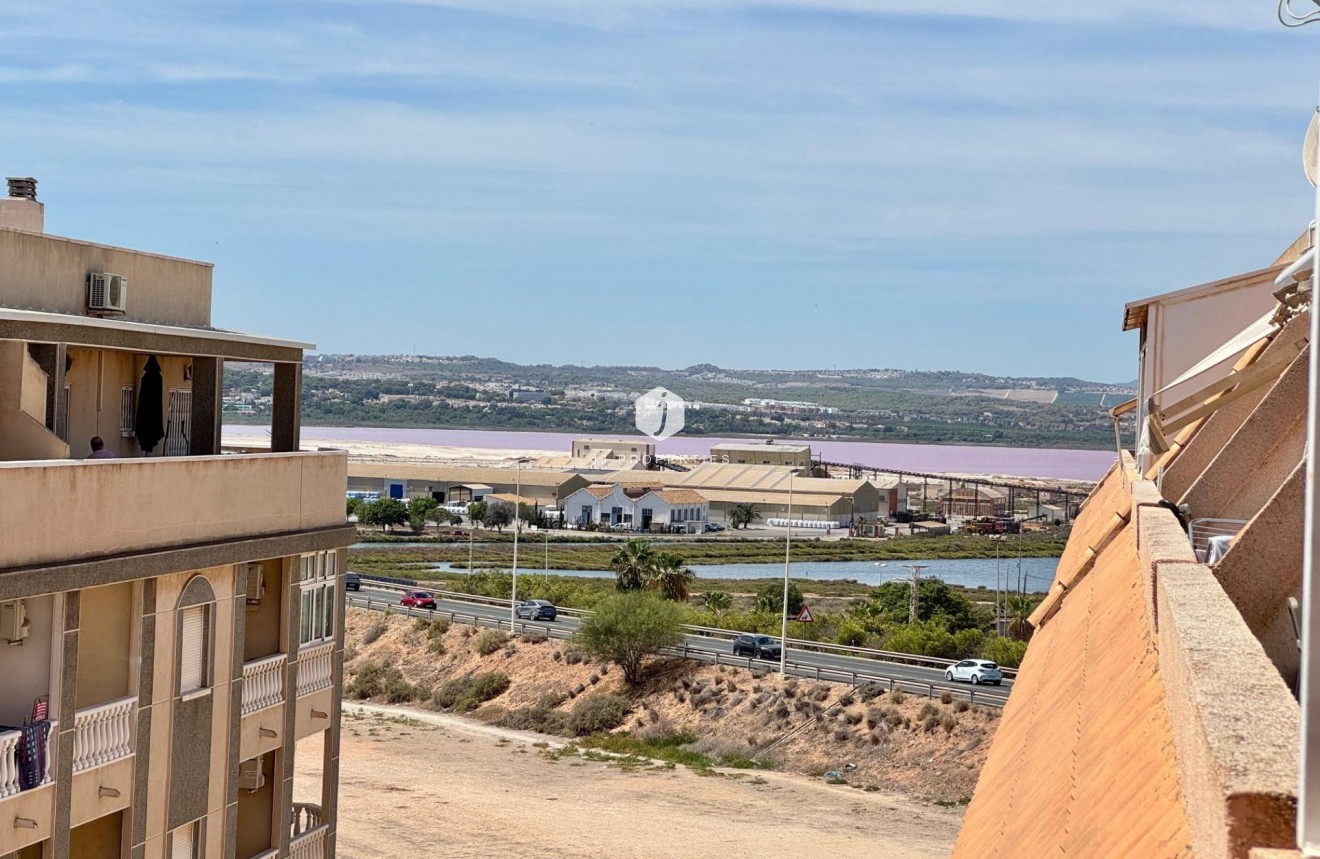 D'occasion - Attique -
Torrevieja - Costa Blanca