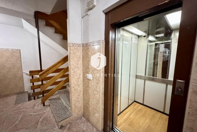 D'occasion - Attique -
Torrevieja - Costa Blanca