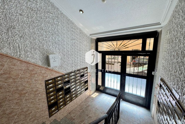 D'occasion - Attique -
Torrevieja - Costa Blanca