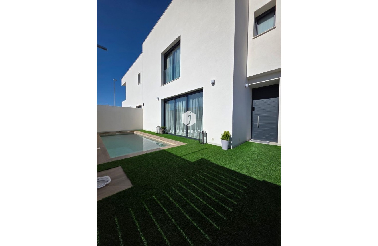 D'occasion - Villa -
Benijofar