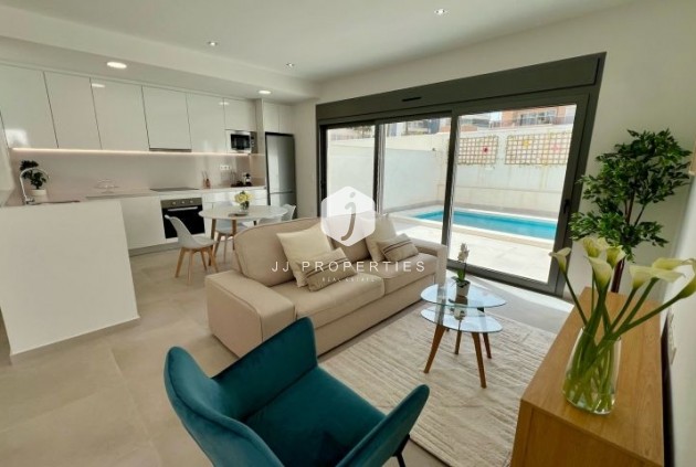 Segunda mano - Villa -
Orihuela Costa - Costa Blanca