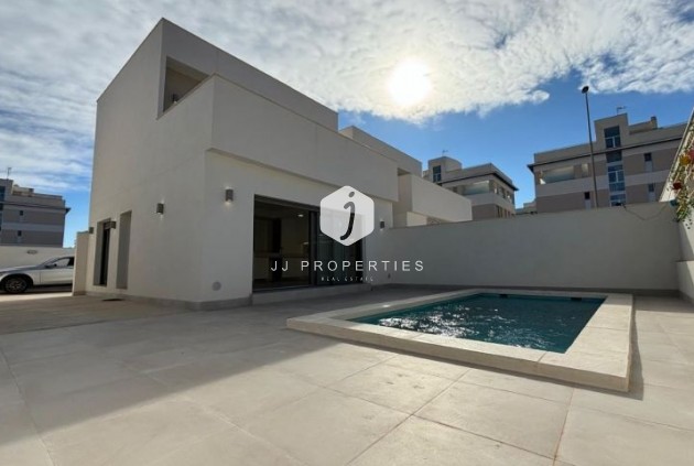 Segunda mano - Villa -
Orihuela Costa - Costa Blanca