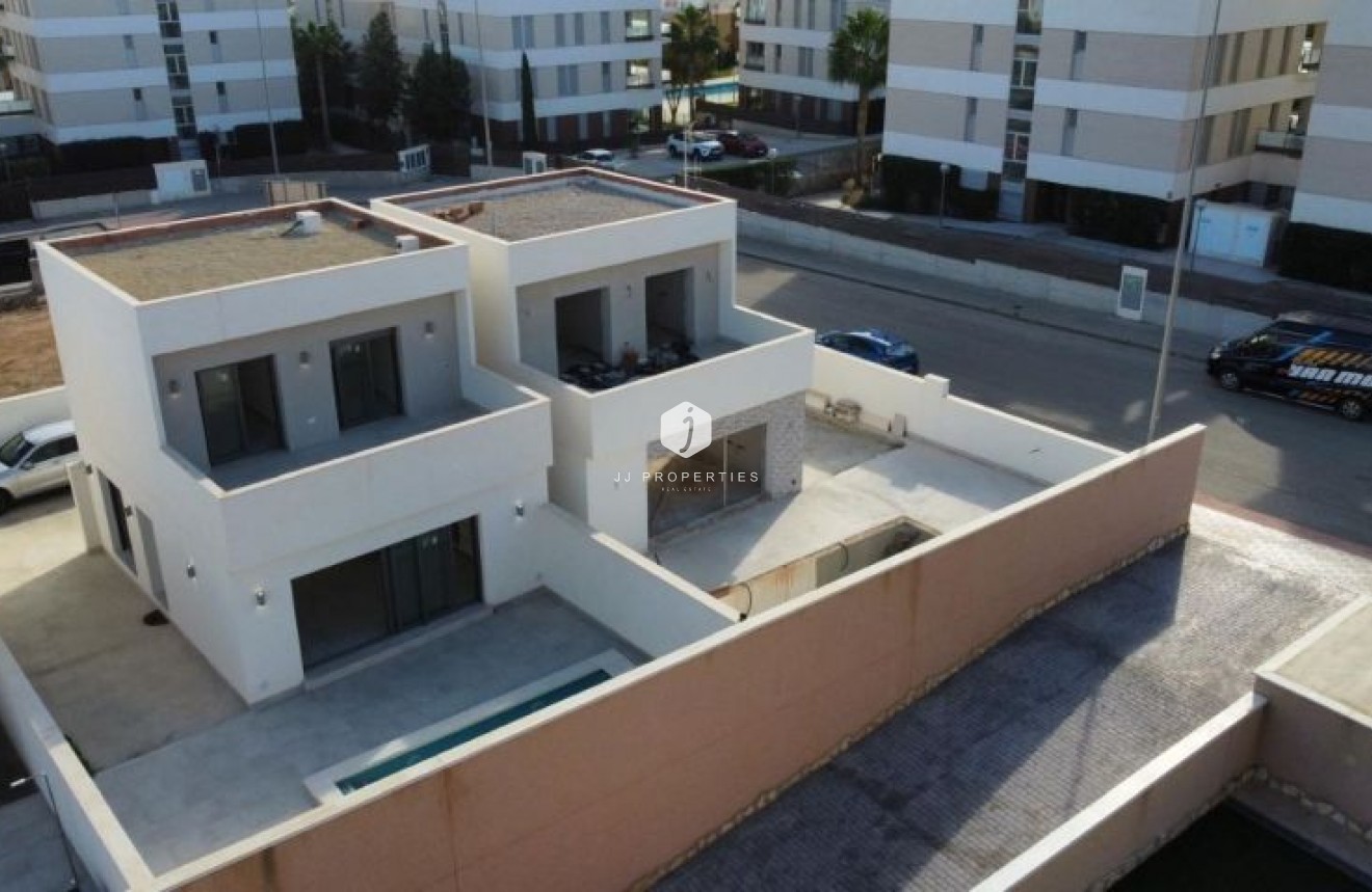 Segunda mano - Villa -
Orihuela Costa - Costa Blanca