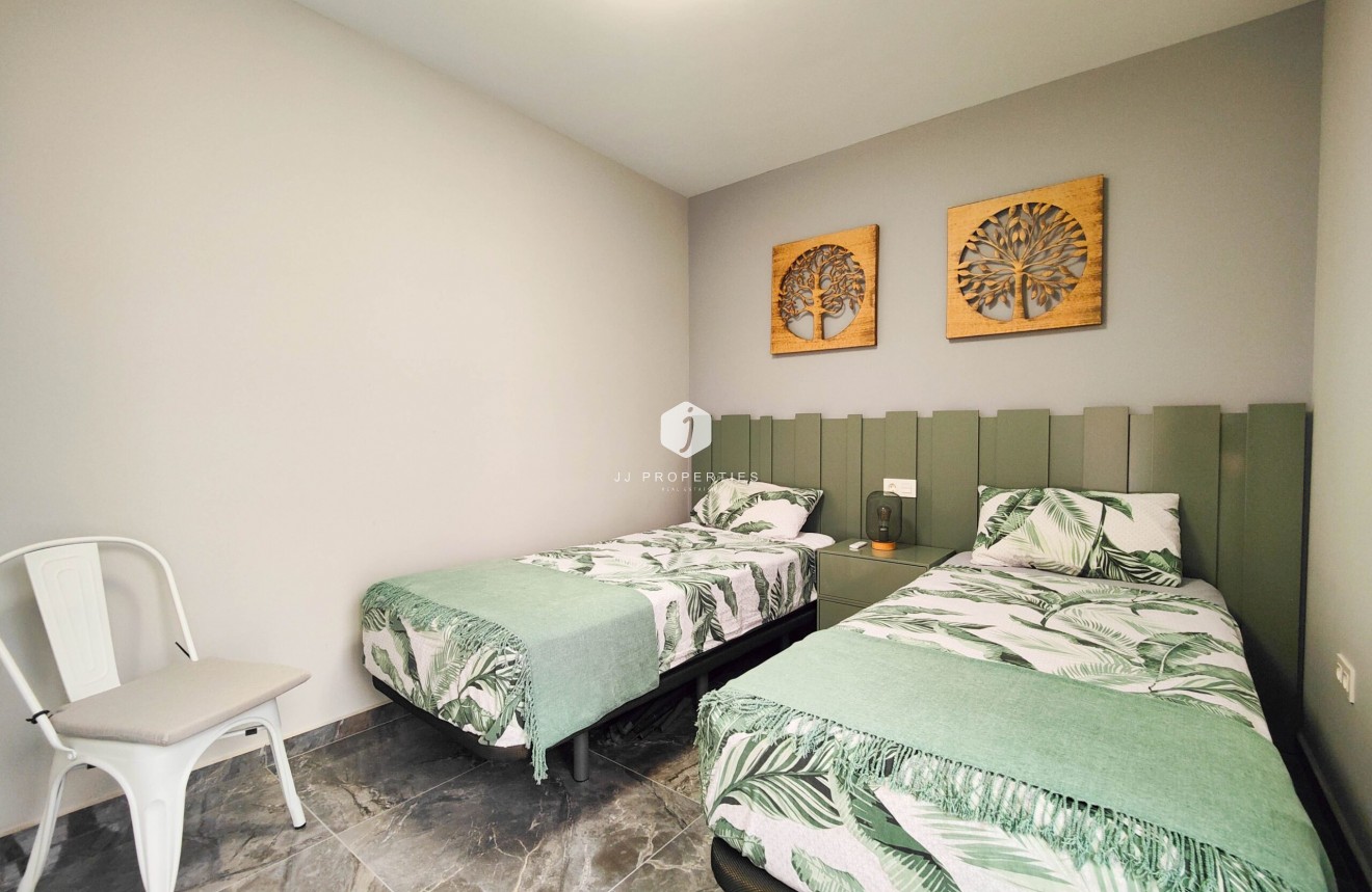 Segunda mano - Apartamento / piso -
Orihuela Costa - Costa Blanca