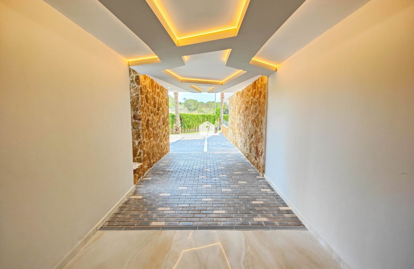 Segunda mano - Apartamento / piso -
Orihuela Costa - Costa Blanca