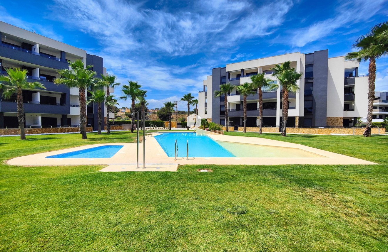 Segunda mano - Apartamento / piso -
Orihuela Costa - Costa Blanca