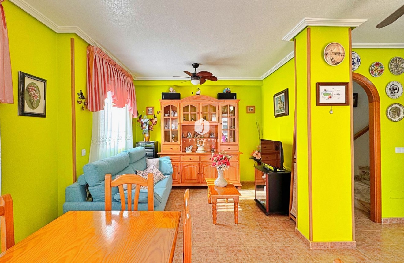 Tweedehands - Chalet -
Orihuela Costa - Costa Blanca