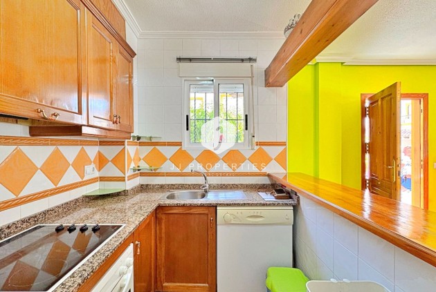 Tweedehands - Chalet -
Orihuela Costa - Costa Blanca