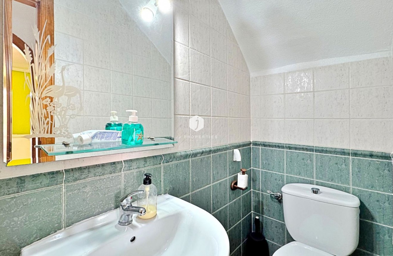 Tweedehands - Chalet -
Orihuela Costa - Costa Blanca