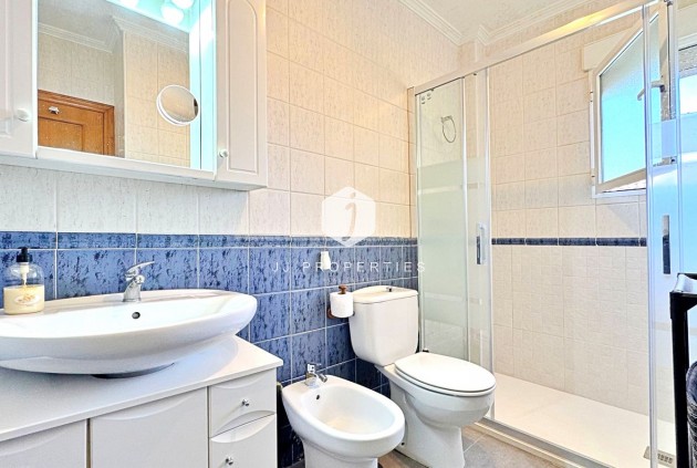 Tweedehands - Chalet -
Orihuela Costa - Costa Blanca