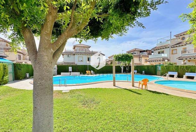 Tweedehands - Chalet -
Orihuela Costa - Costa Blanca