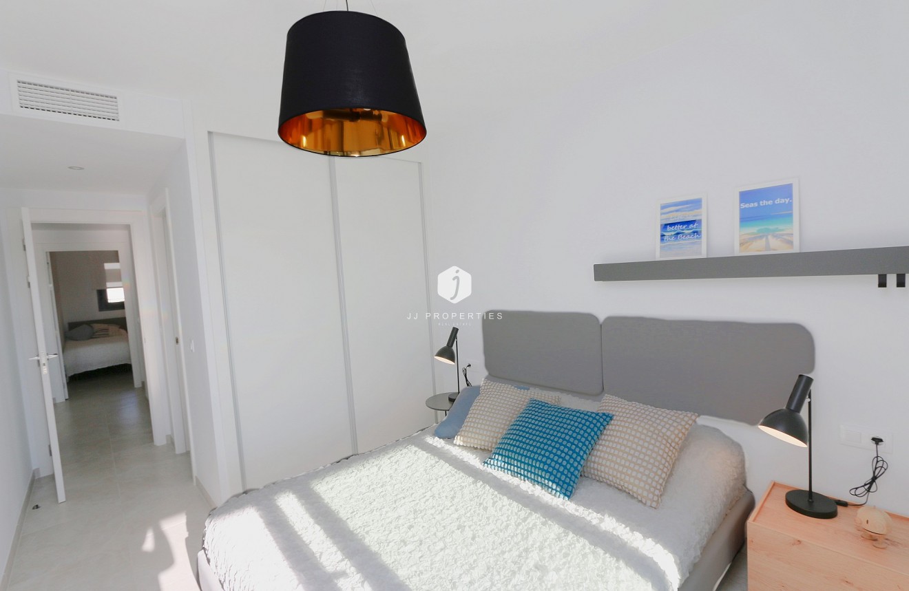 Segunda mano - Apartamento / piso -
Playa Flamenca - Costa Blanca