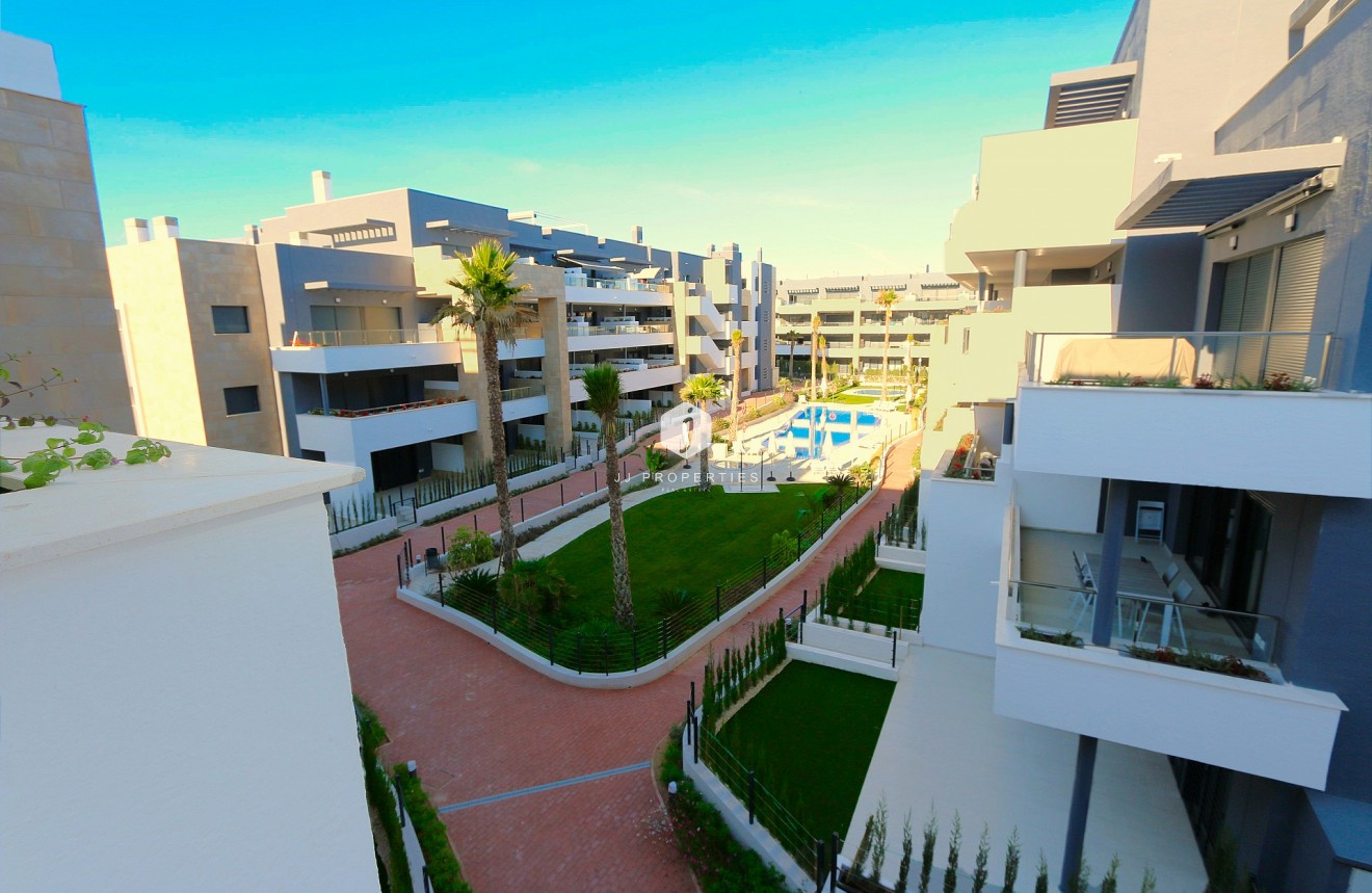 Segunda mano - Apartamento / piso -
Playa Flamenca - Costa Blanca