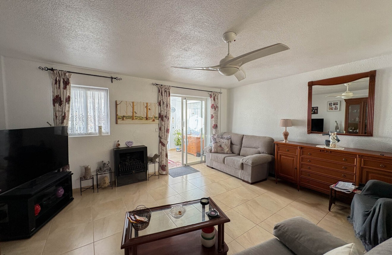 Segunda mano - Chalet -
Torrevieja - Costa Blanca