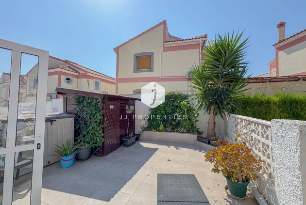 Segunda mano - Chalet -
Torrevieja - Costa Blanca