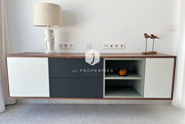 D'occasion - Appartement -
Torrevieja - aguas nuevas