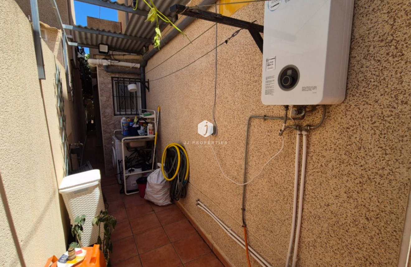 Tweedehands - Chalet -
Torrevieja - Costa Blanca