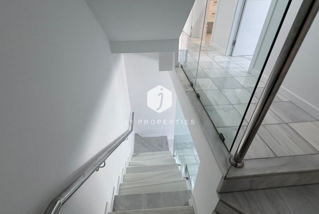 Segunda mano - Chalet -
Torrevieja - Costa Blanca