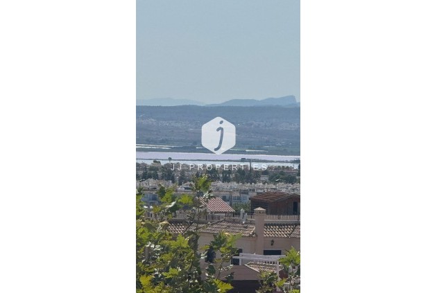 Segunda mano - Chalet -
Torrevieja - Costa Blanca