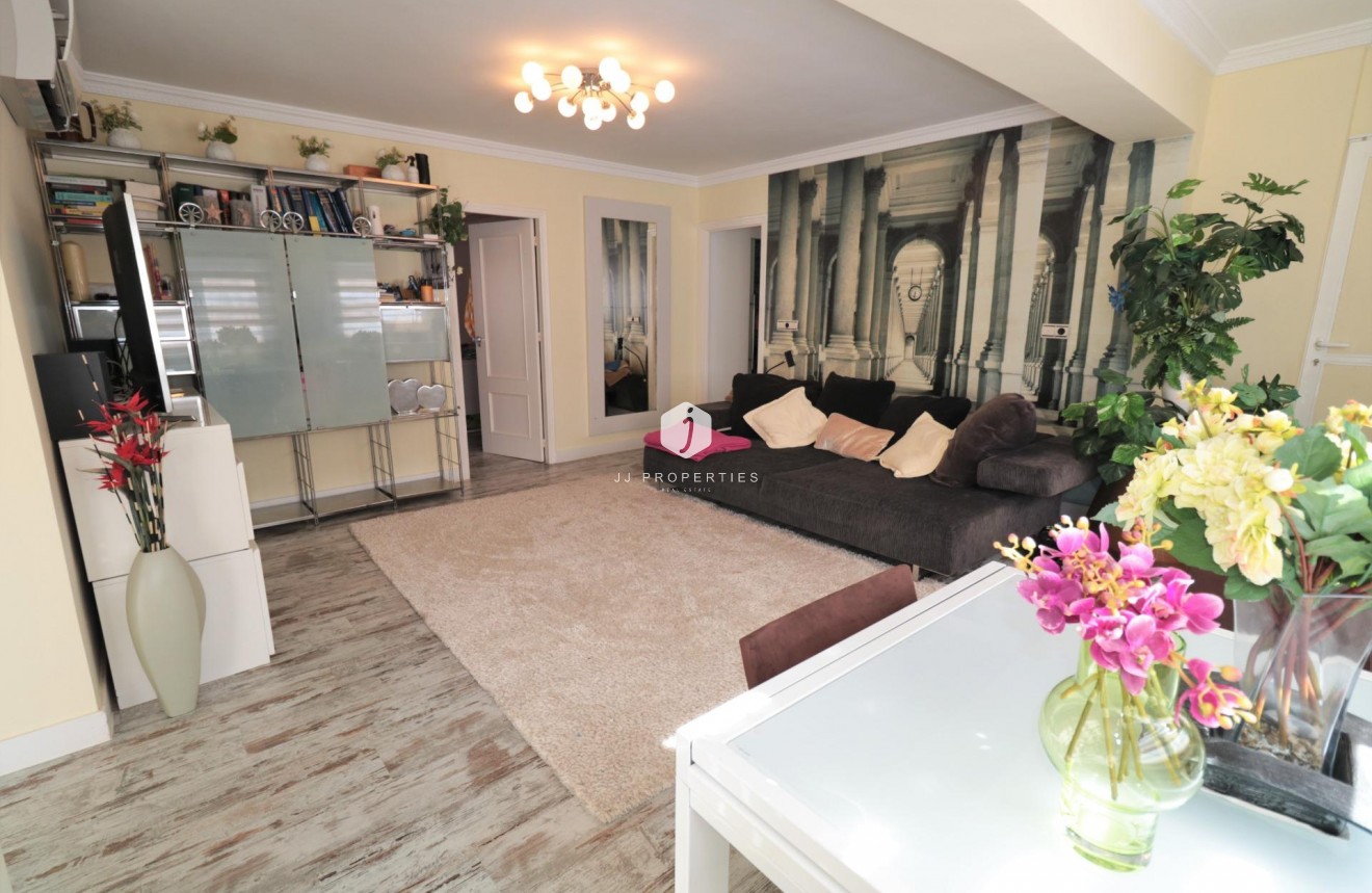 Tweedehands - Penthouse -
Torrevieja - Playa de los Naufragos