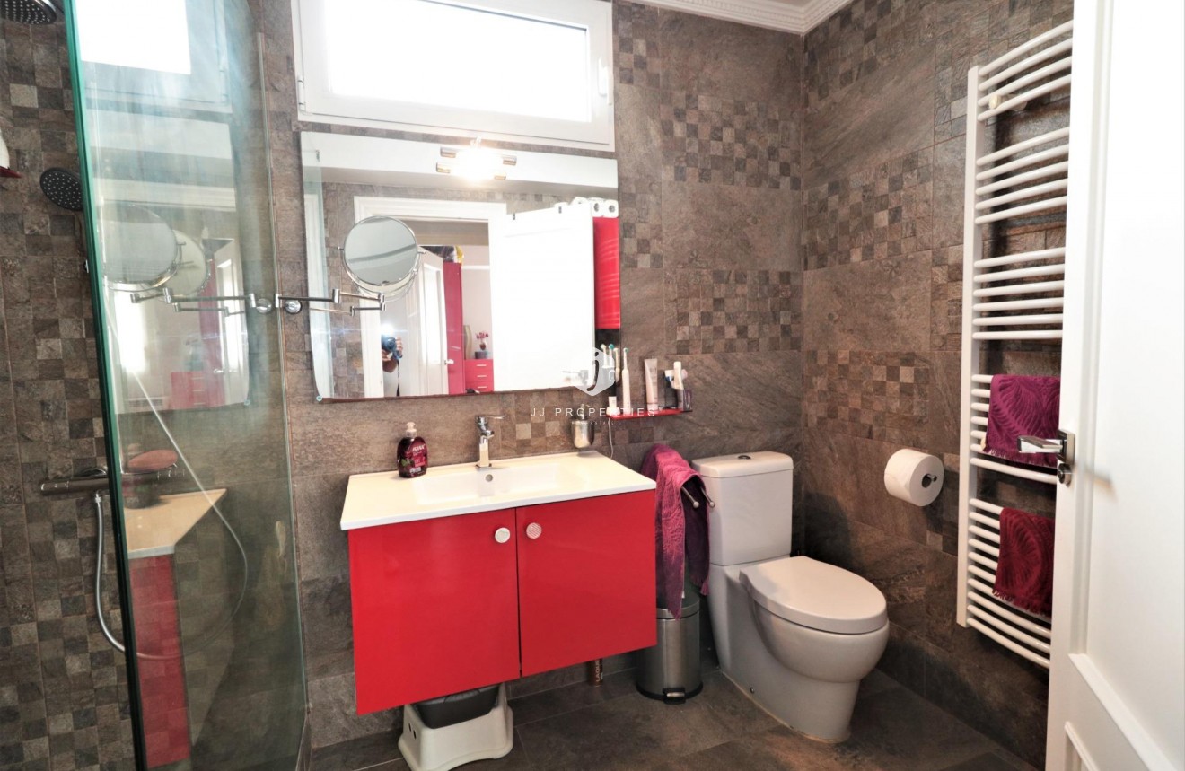 Tweedehands - Penthouse -
Torrevieja - Playa de los Naufragos