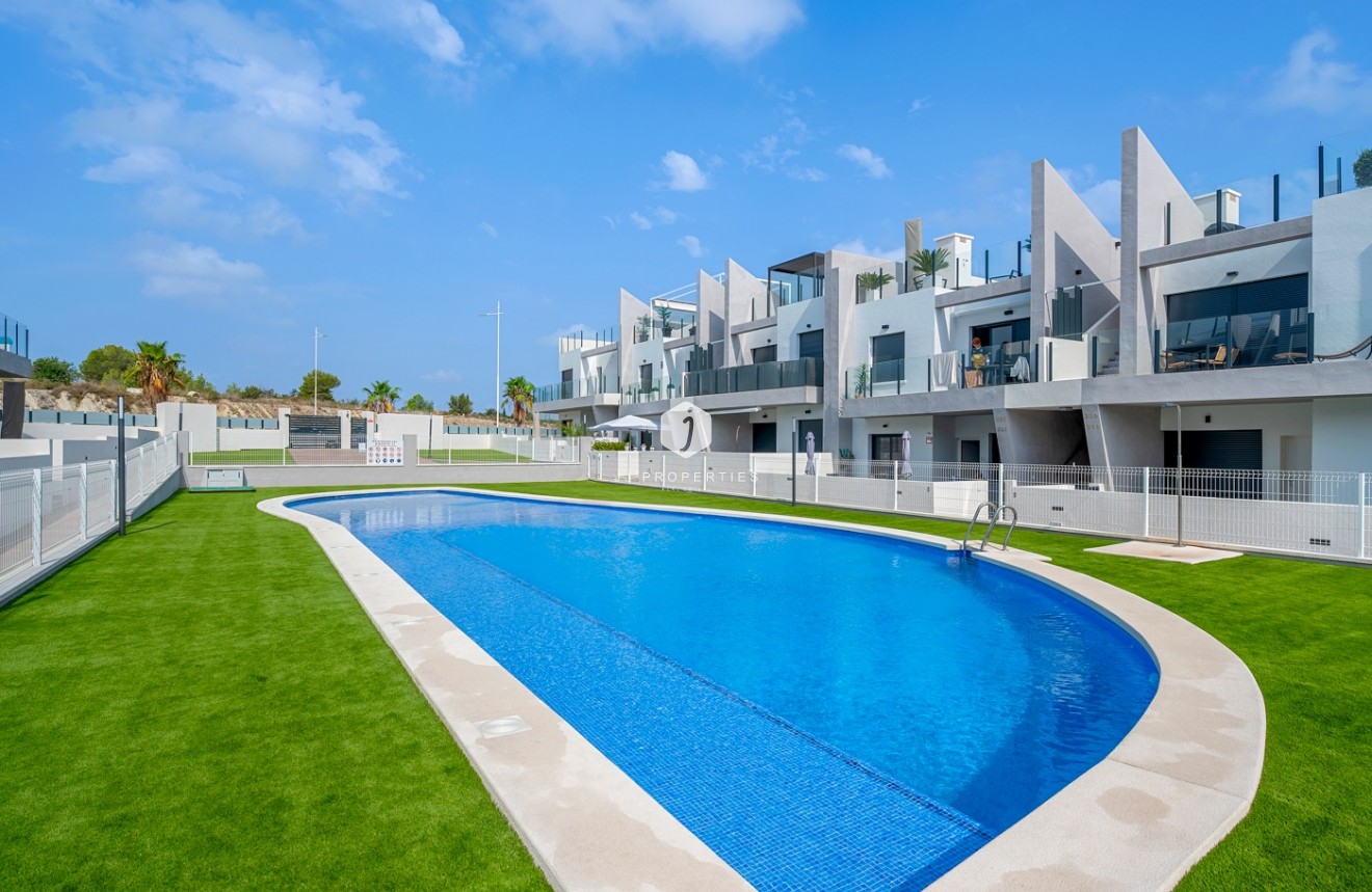 Segunda mano - Apartamento / piso -
San Miguel de Salinas - Inland