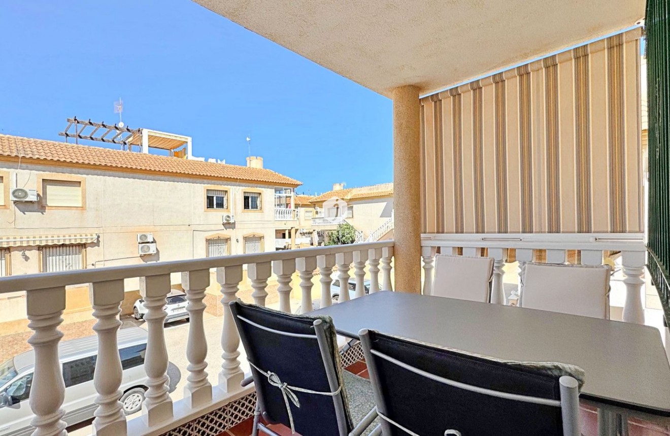 Segunda mano - Apartamento / piso -
Orihuela Costa - Costa Blanca