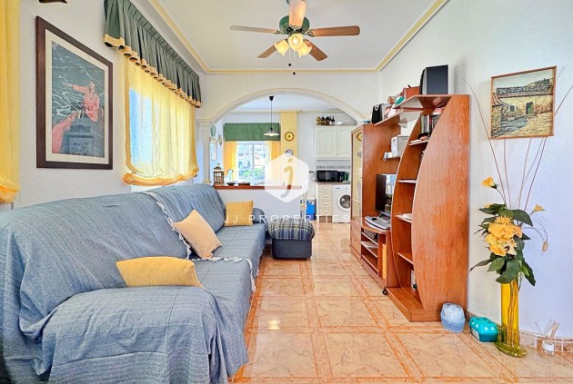 Segunda mano - Apartamento / piso -
Orihuela Costa - Costa Blanca