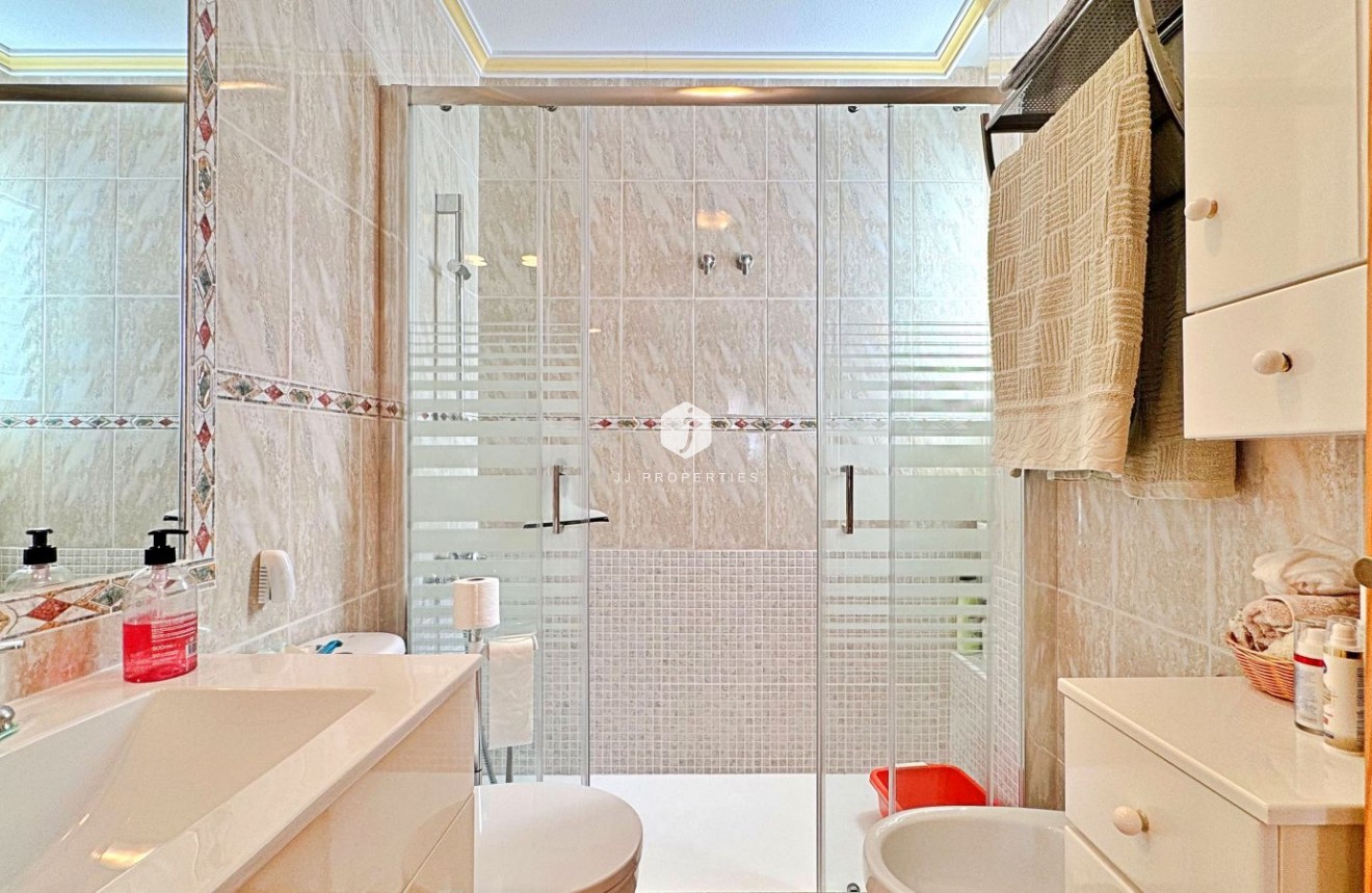 Segunda mano - Apartamento / piso -
Orihuela Costa - Costa Blanca