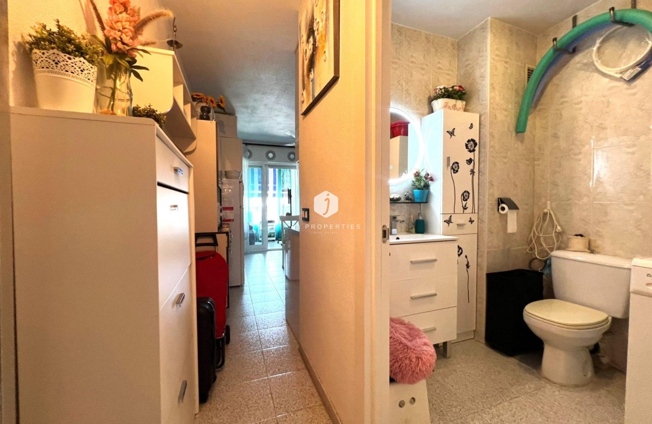 Segunda mano - Apartamento / piso -
Torrevieja - El molino