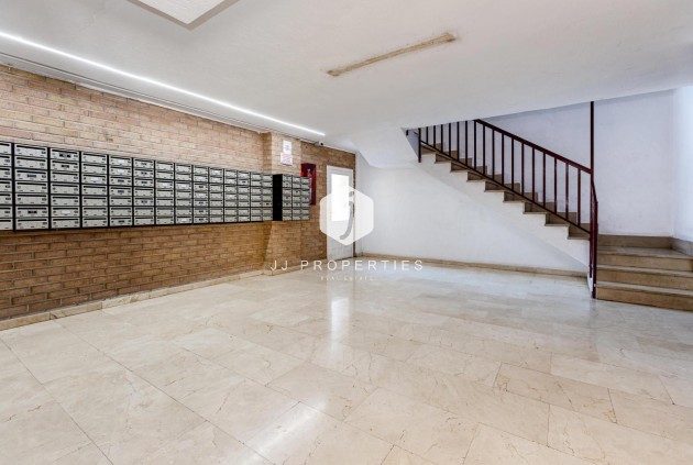 Segunda mano - Apartamento / piso -
Torrevieja - Playa de los Locos