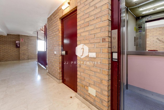 Segunda mano - Apartamento / piso -
Torrevieja - Playa de los Locos