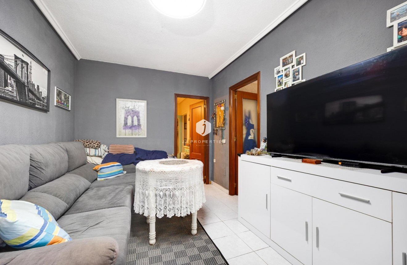 Segunda mano - Apartamento / piso -
Torrevieja - Playa de los Locos