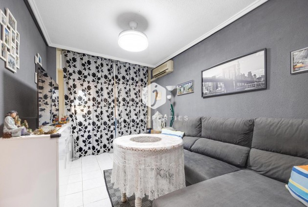 Segunda mano - Apartamento / piso -
Torrevieja - Playa de los Locos