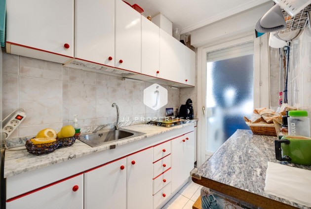 Segunda mano - Apartamento / piso -
Torrevieja - Playa de los Locos