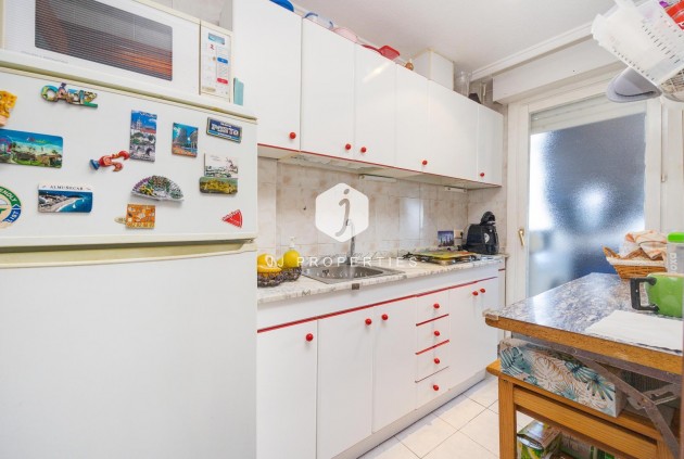 Segunda mano - Apartamento / piso -
Torrevieja - Playa de los Locos