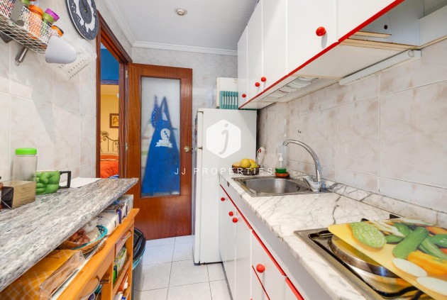 Segunda mano - Apartamento / piso -
Torrevieja - Playa de los Locos