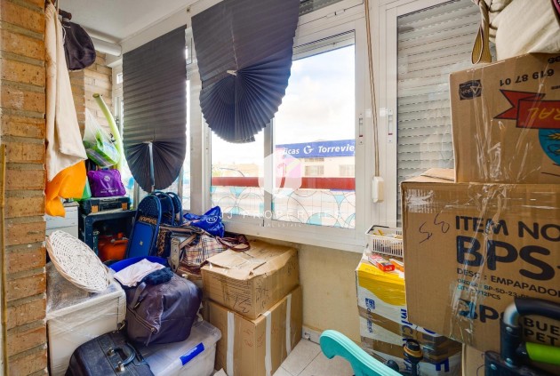 Segunda mano - Apartamento / piso -
Torrevieja - Playa de los Locos