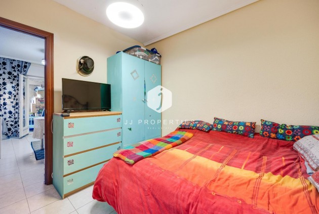 Segunda mano - Apartamento / piso -
Torrevieja - Playa de los Locos