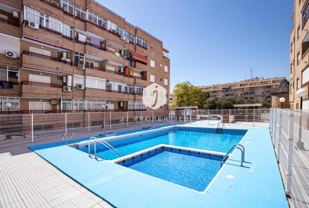 Segunda mano - Apartamento / piso -
Torrevieja - Playa de los Locos