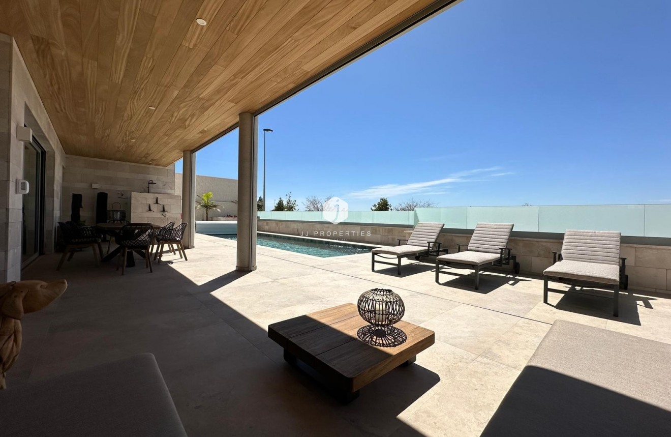 D'occasion - Villa -
Benijofar - Costa Blanca