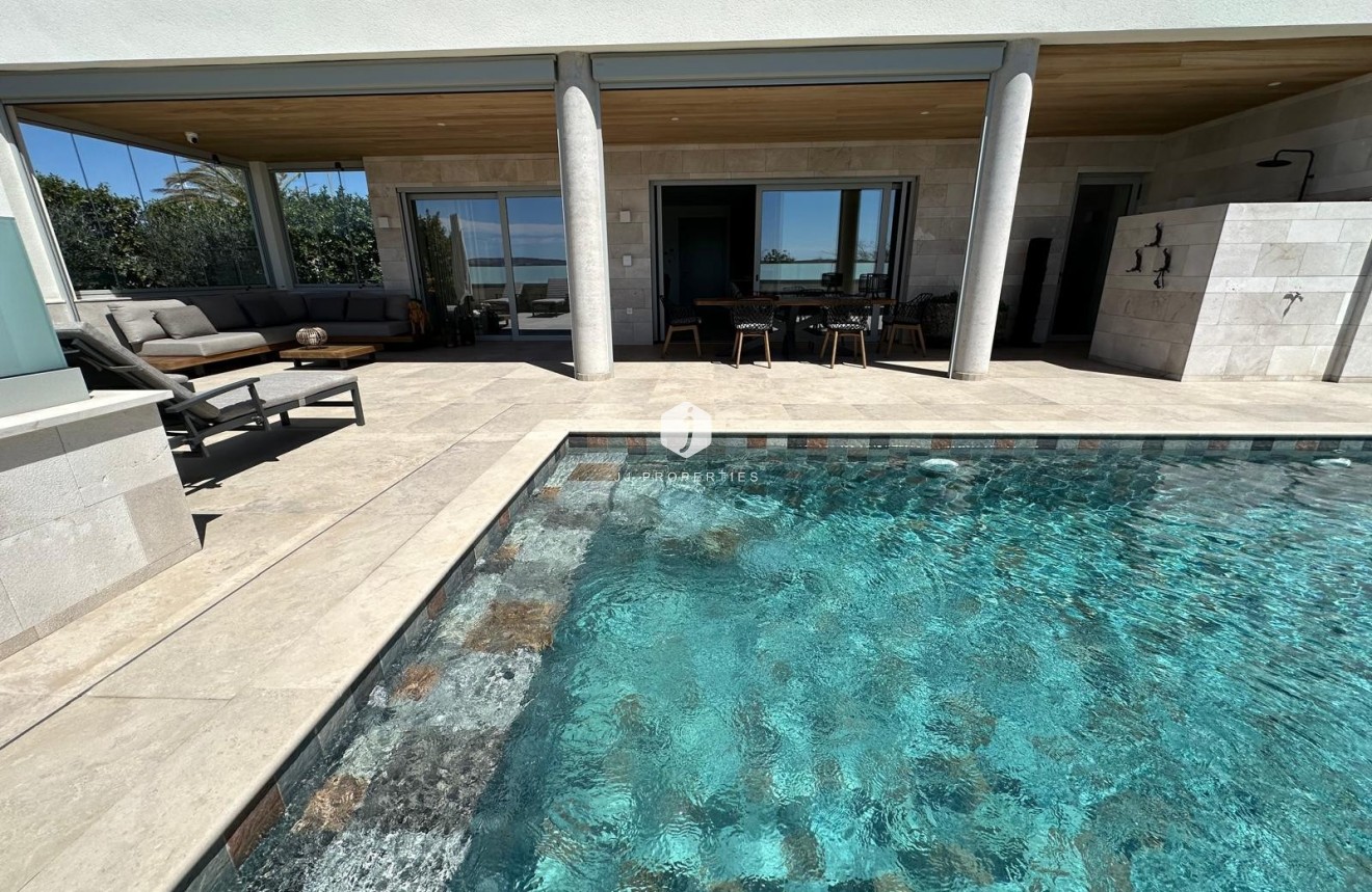 D'occasion - Villa -
Benijofar - Costa Blanca