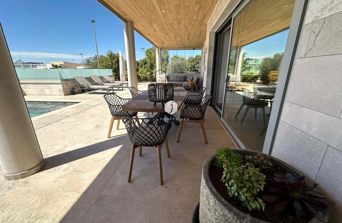 D'occasion - Villa -
Benijofar - Costa Blanca